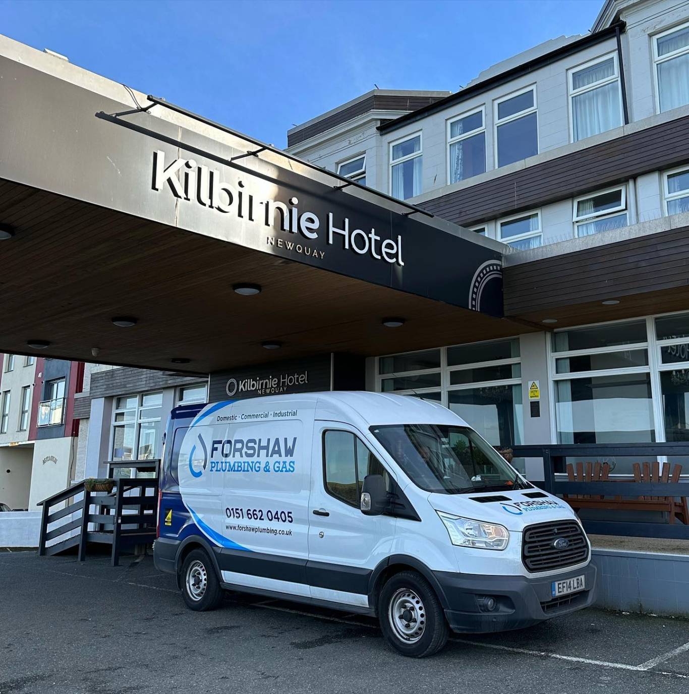 Forshaw Transit van outside the Kilbirnie Hotel while on site